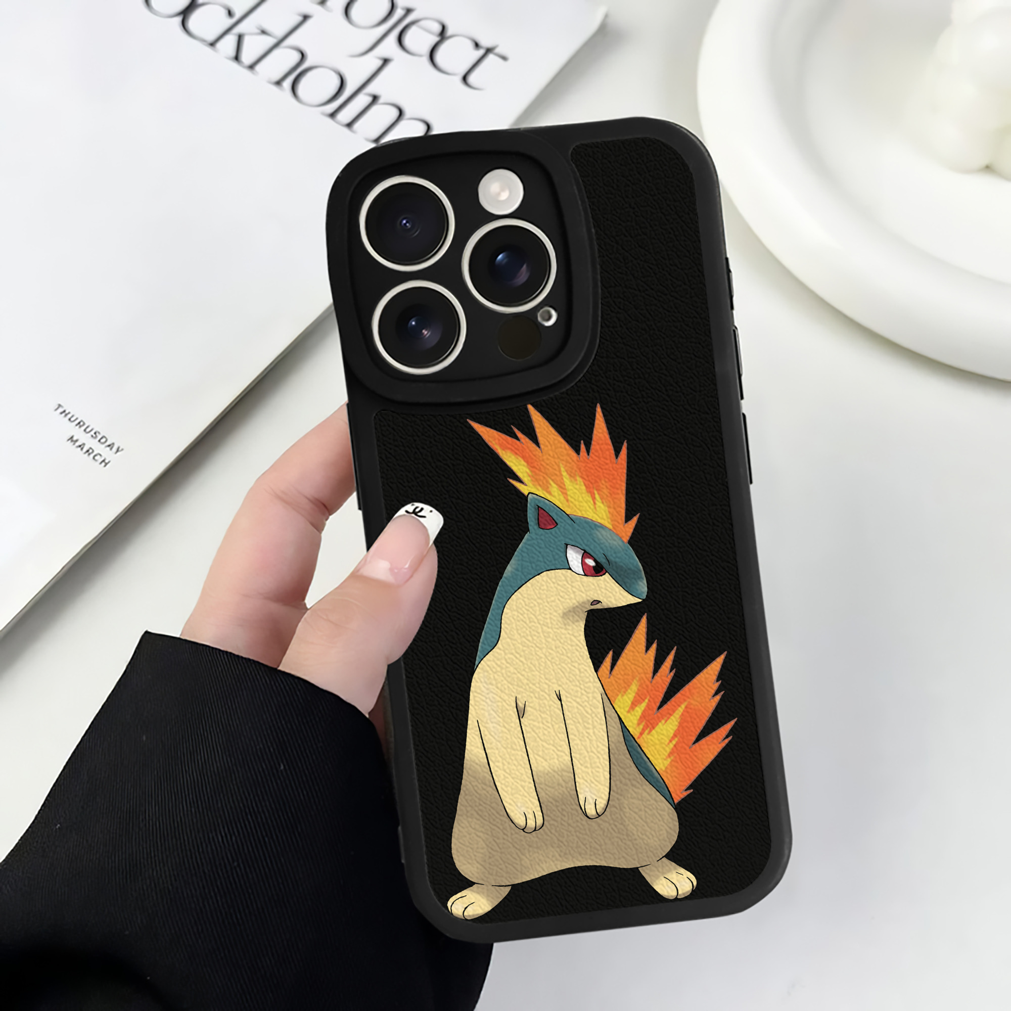 ポケットモンスター Pokémon 【iPhone 16シリーズ対応】シリコンスマホケース（レザー調） 材質：シリコン